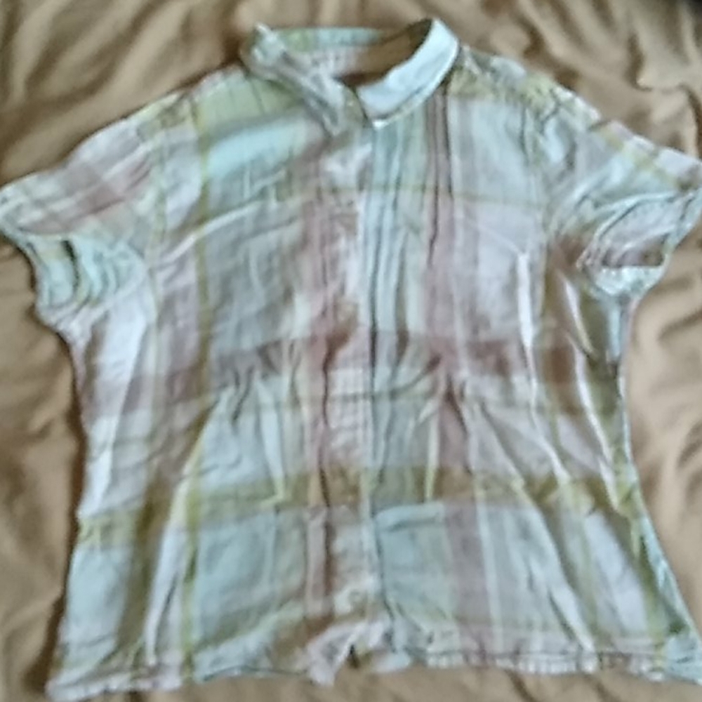 Plaid button up t-shirt